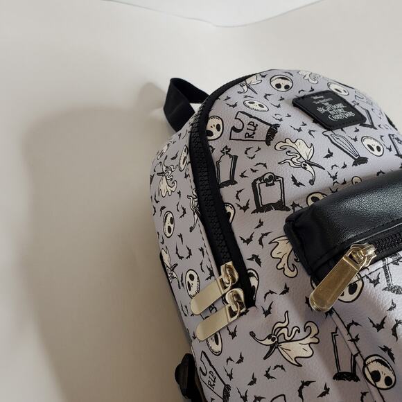 Bioworld Disney The Nightmare Before Christmas Mini Backpack 2024 Excellent Cond main image 6